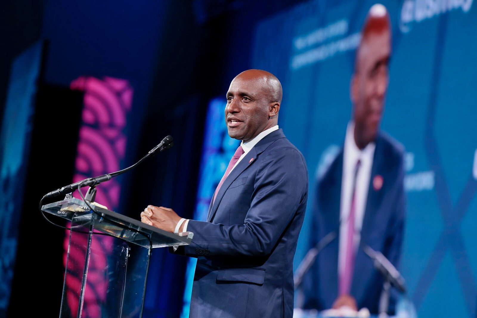 Quinton Lucas, Mayor of Kansas City, addresses attendees of the 92nd annual United States Conference of Mayors, which welcomed nearly a thousand mayors and their staff members to the city.